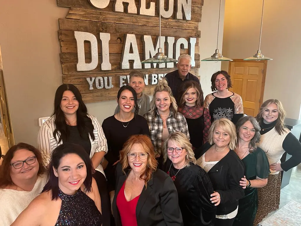 Salon di Amici — Hair salon in Neenah